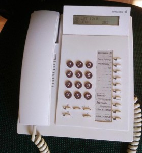 DBC202 Telefon Ericsson Dialog 3202 Produkt Poleasingowy - Biały