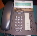 DBC223 Telefon Dialog 4223 odnowiony stan dobry